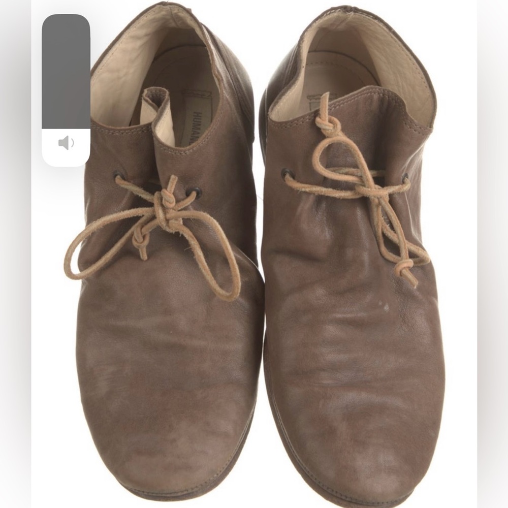 Humanoid leather boots